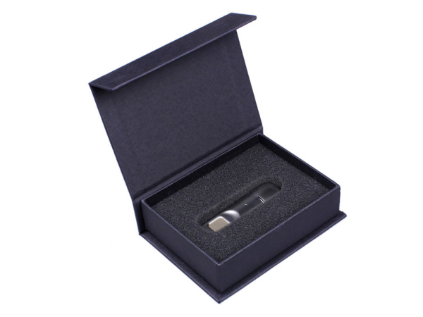 USB 3.0-флешка на 128 Гб со сканером отпечатков пальцев в подарочной упаковке