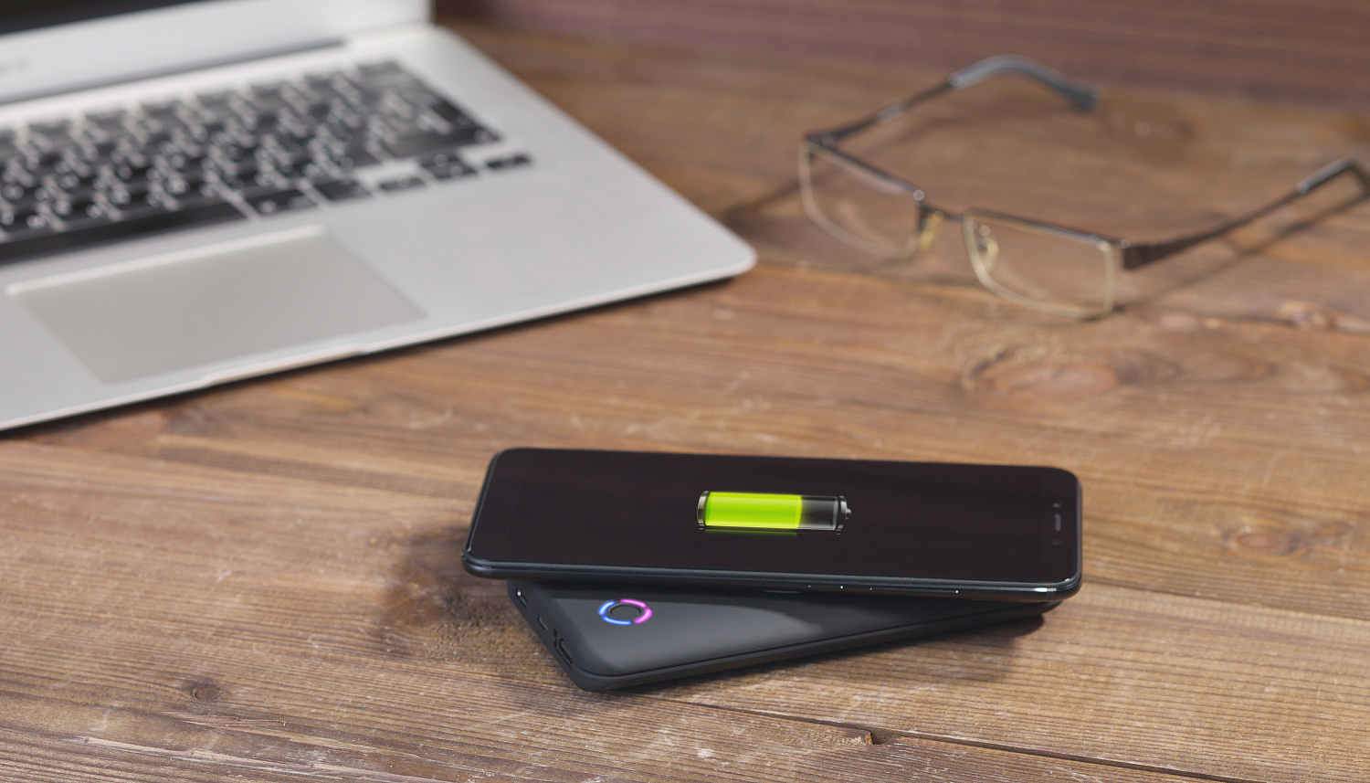 Беспроводное зарядное устройство "Fast SOFTTOUCH", 6000 mAh
