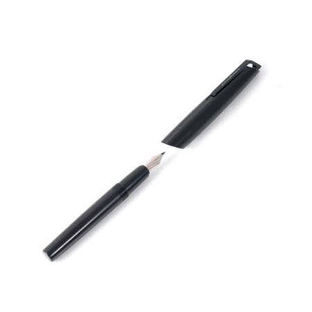 Перьевая ручка Pininfarina PF GO BLACK
