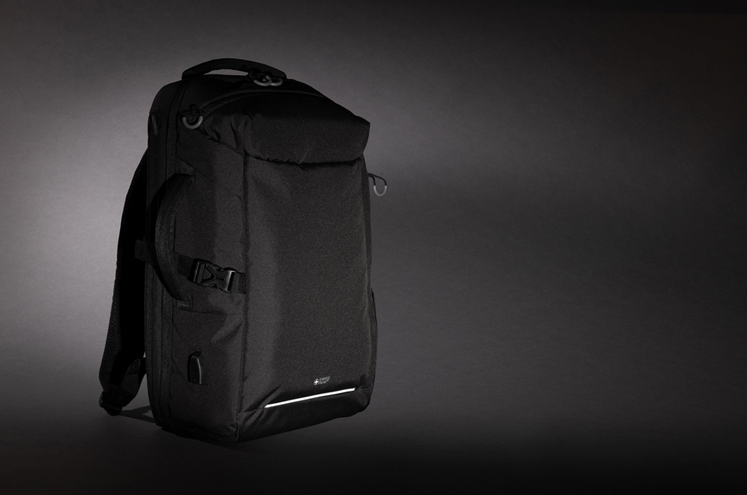Рюкзак для путешествий Swiss Peak XXL из rPET AWARE™, 17’’